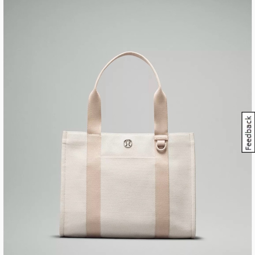 🆕 10L Large Lululemon Two-Tone Canvas Tote